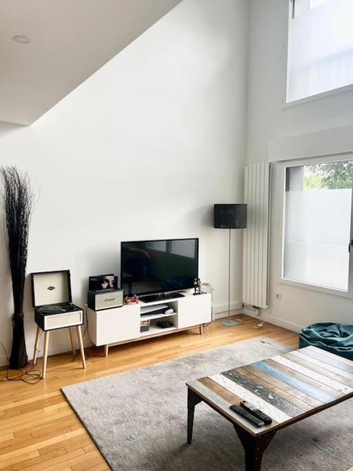 Duplex, 10 Min Champs Elysee Boulogne-Billancourt Exterior foto